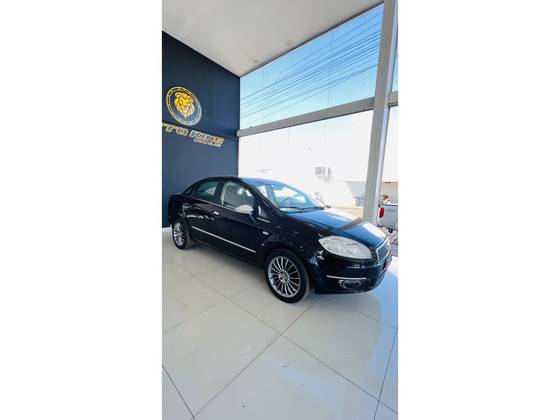 FIAT LINEA 1.9 MPI LX 16V FLEX 4P MANUAL FIAT LINEA 1.9 MPI LX 16V FLEX 4P MANUAL